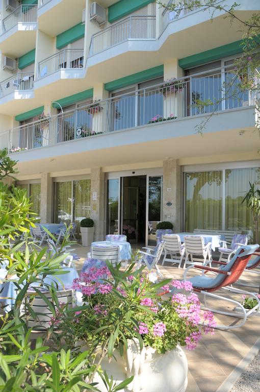 Hotel Silver Milano Marittima Exterior photo