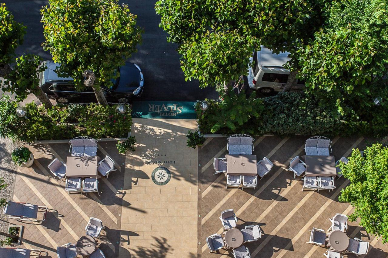 Hotel Silver Milano Marittima Exterior photo